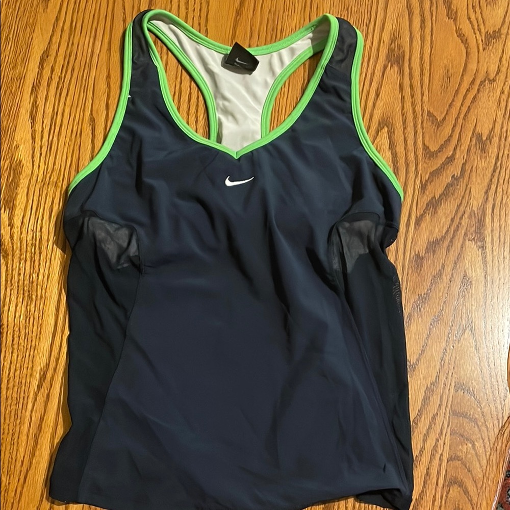 Nike Women's Navy Blue and Green Tank Top